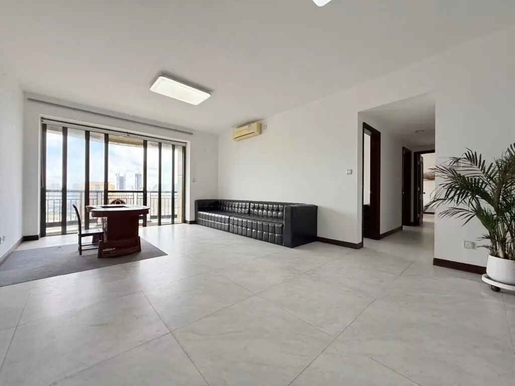 Zhu Wan Villa (For Rent) w/ Balcony and Parking — main photo