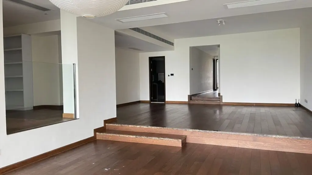 The Buckingham w/ Balcony (For Rent) — main photo