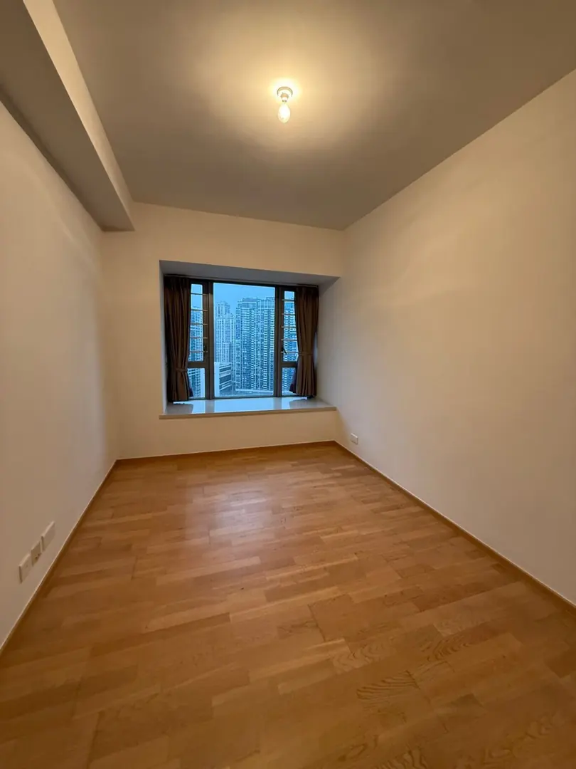 One Penha Hill (For Rent) — photo 2