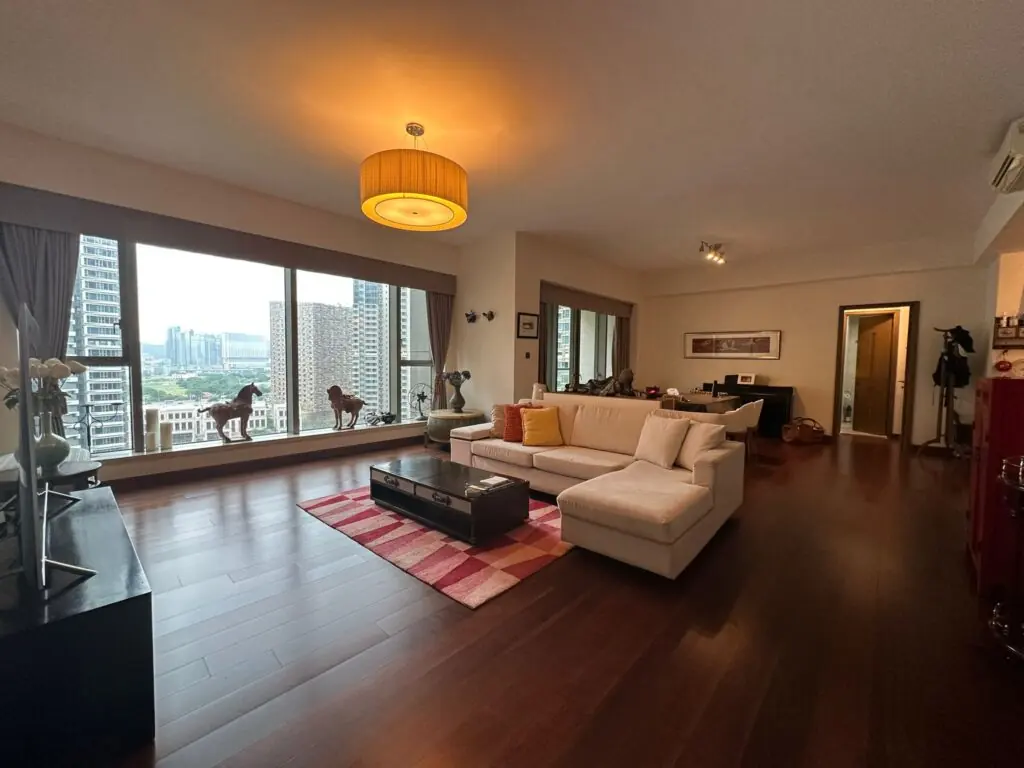 One GrandTai w/ Balcony (For Rent) in Taipa — photo 2
